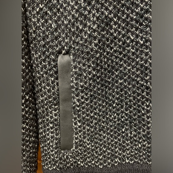 Rag and Bone ladies button down sweater jacket leather trim LIKE NEW! Size M - Picture 8 of 11